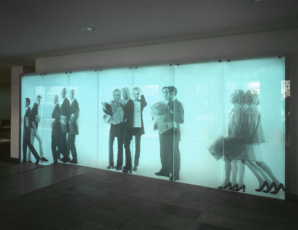 WHAT'S THE NEWS?  Foto-Glas-Licht-Installation 1999, Tagblattturm Stuttgart